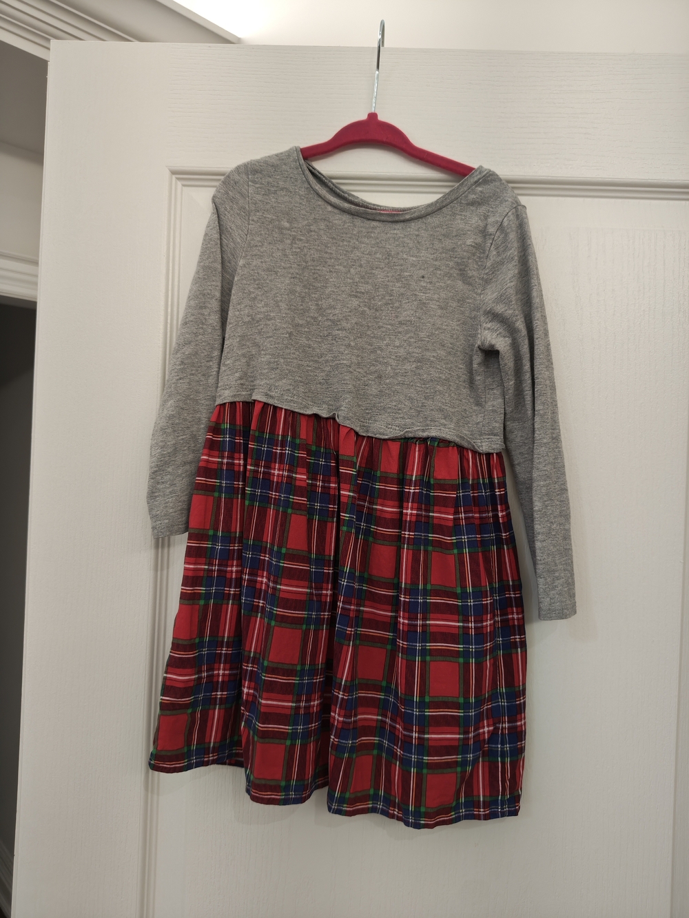 GAP Grey Knit Top with Red Plaid Skirt Girls Dress